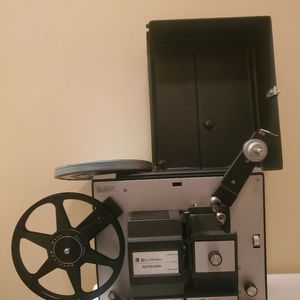 Bell & Howell Autoload Model 481A Super 8 and 8MM Projector With Case